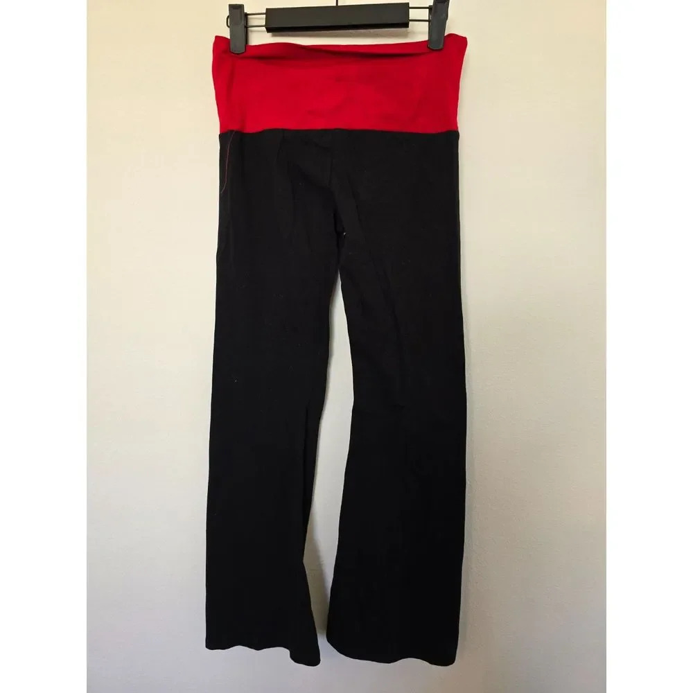 Yoga Pants: 2 Pairs Red/White and black - Picture 5 of 6